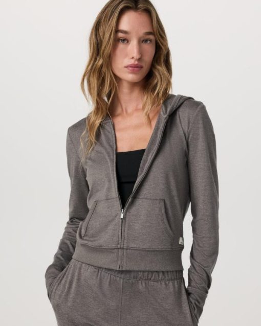 Epochattire.shoped83982e7d 1
