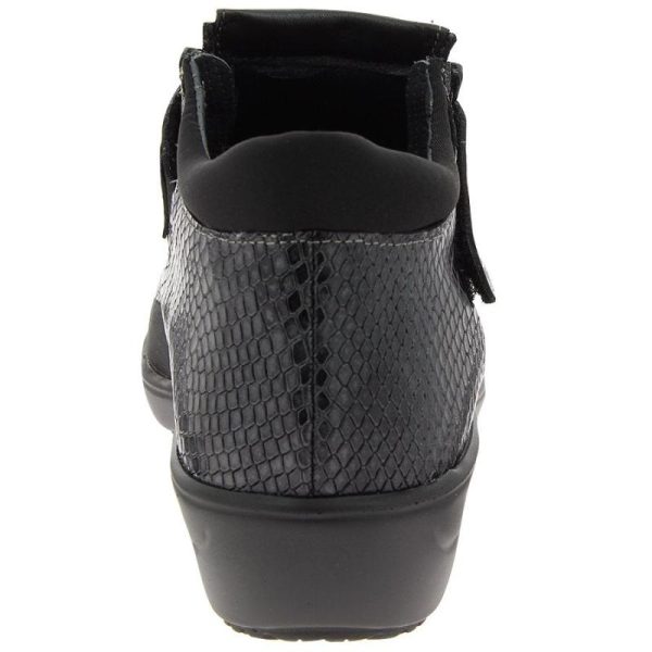 Epochattire.shop5bdbe2c01b 4