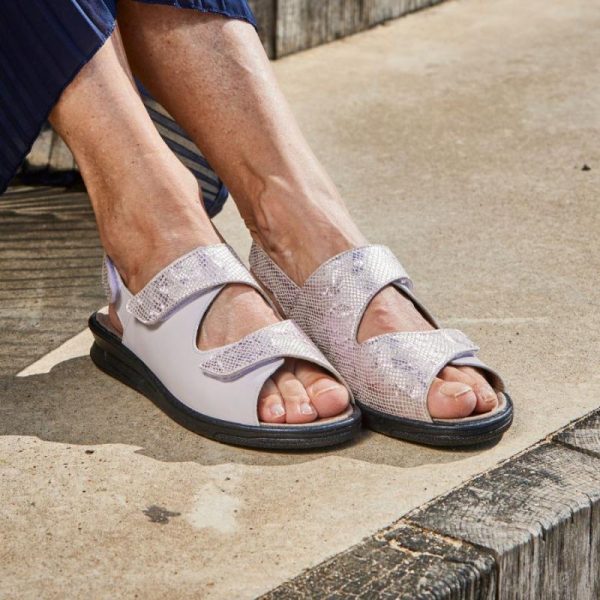 Epochattire.shop6231f13f05 1