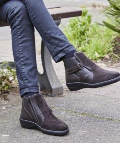 Epochattire.shopd42f13fcac 1